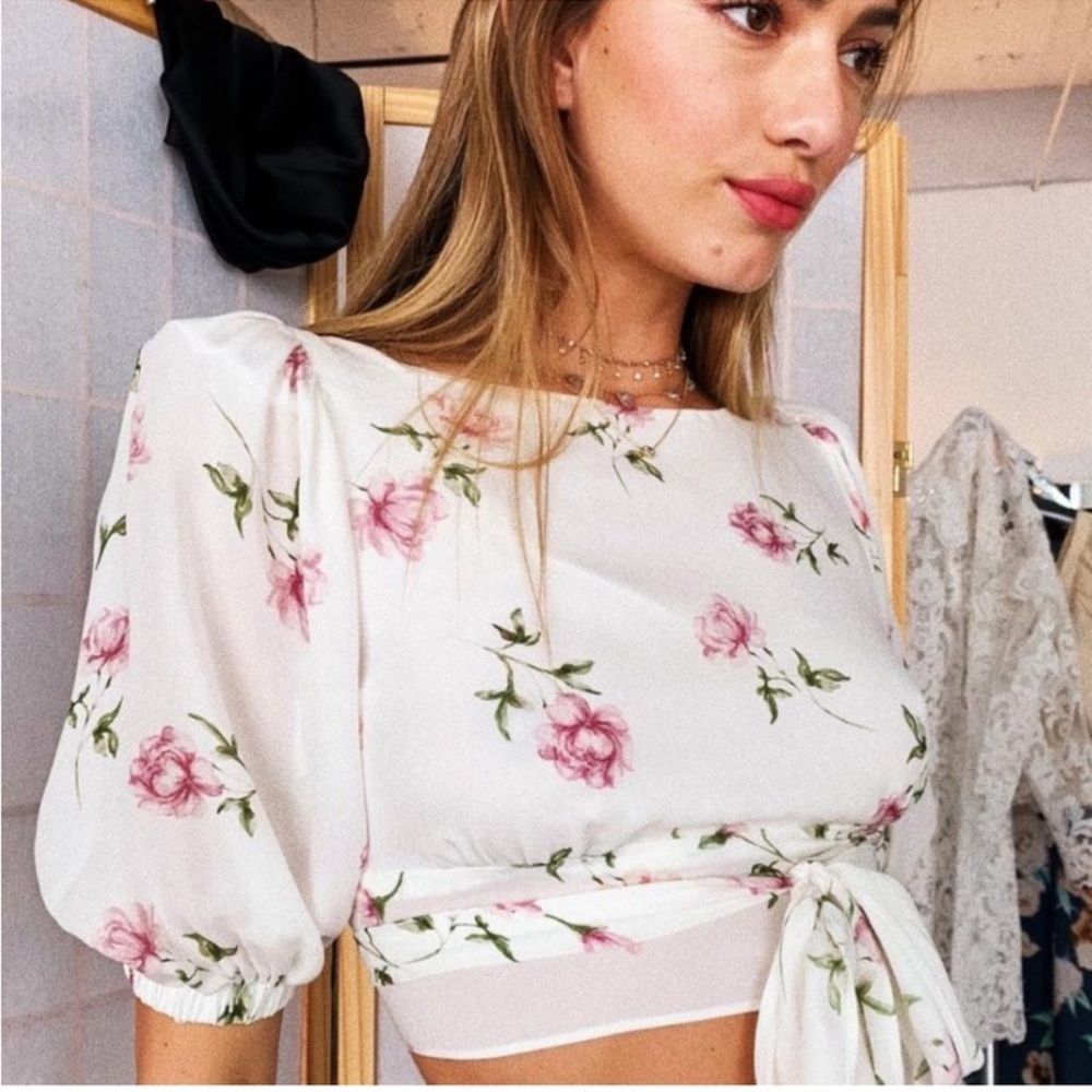NWT STONE COLD FOX SILK FOR LOVE LEMONS SHACK FANCY REVOLVE BRIDGERTON MAJORELLE